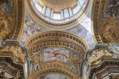 Basilica-of-Saints-Ambrogio-and-Carlo-al-Corso2